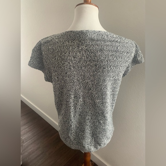 Talbot Size Medium Linen sweater - Picture 2 of 5